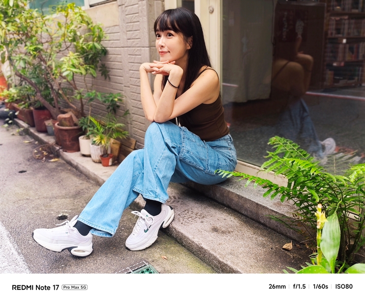 REDMI Note 17 Pro Max 5G 相機體驗 - 人像濾鏡 (生動)