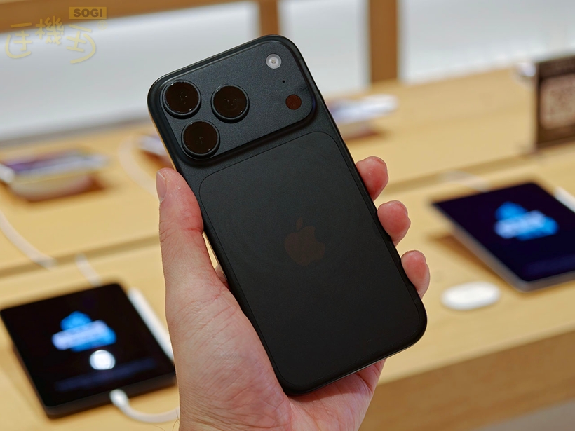 iPhone 18 Pro 與 18 Pro Max 實機顏色看起來怎麼樣？ - 黑色-2