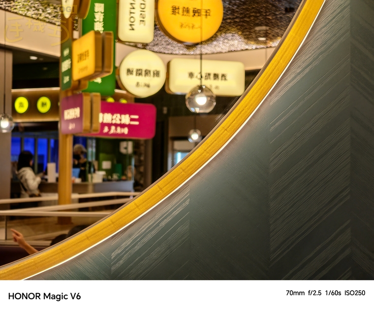 相機實測：6,400 萬畫素潛望長焦與 AI 色彩引擎 - 3X
